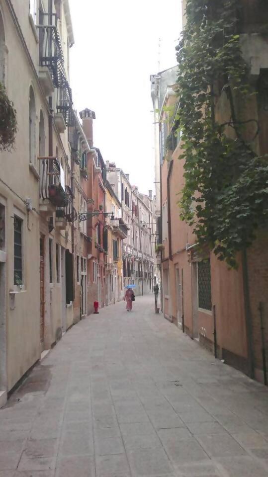 La Casetta A Palazzo Grassi Veneza Exterior foto